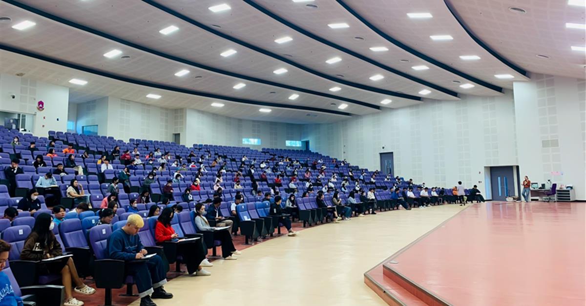 ศูนย์ภาษา คณะศิลปศาสตร์ จัดอบรมและทดสอบ English for Undergraduates รอบเดือนพฤศจิกายน 2566